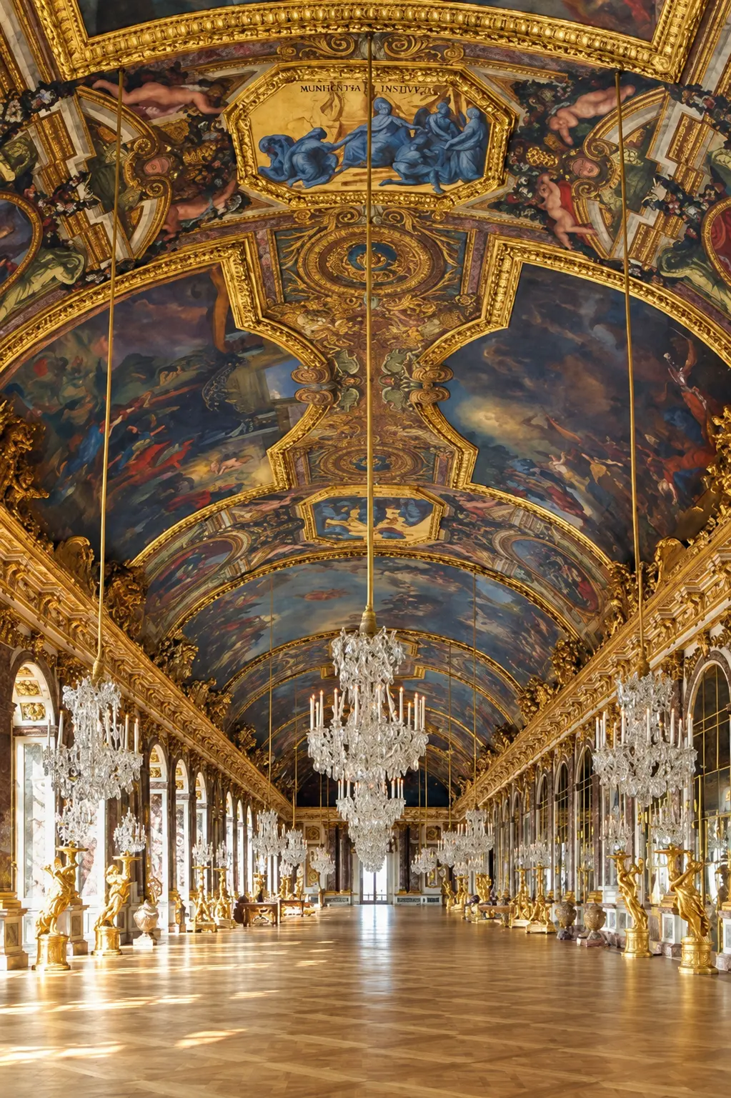 Une galerie dorée